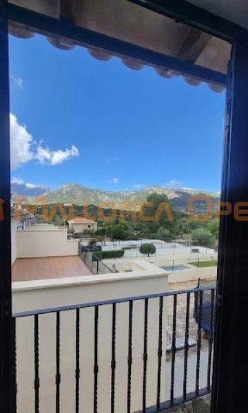 Spektakuläres Dorfhaus in Campanet mit Blick auf die Tramuntana