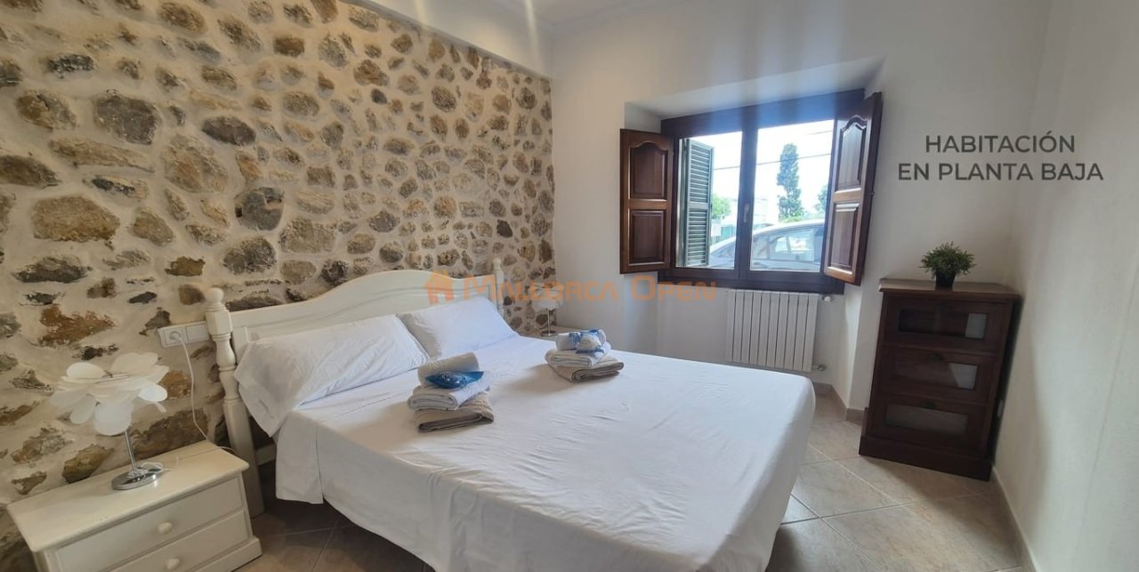 Spektakuläres Dorfhaus in Campanet mit Blick auf die Tramuntana
