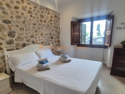 Spektakuläres Dorfhaus in Campanet mit Blick auf die Tramuntana