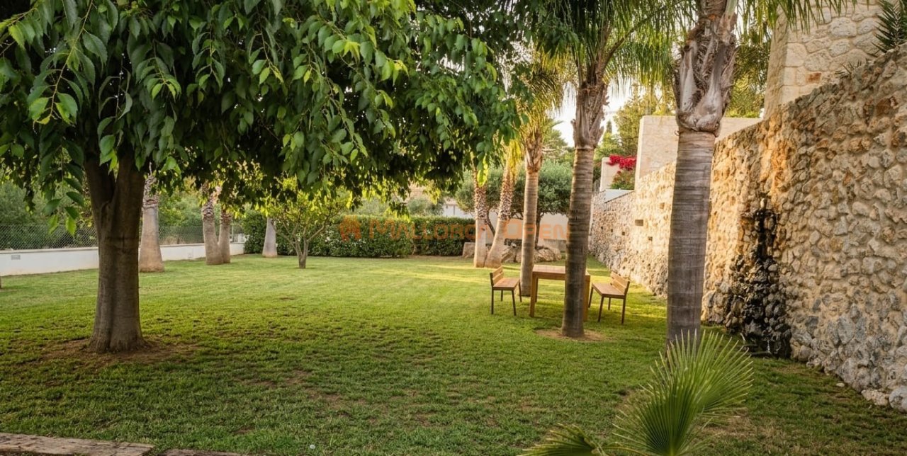 Spektakuläres Dorfhaus in Campanet mit Blick auf die Tramuntana
