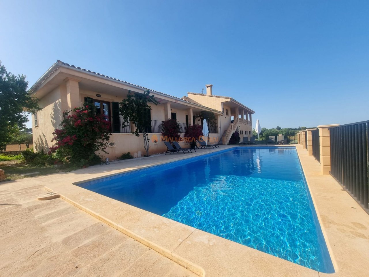 Spektakuläres Landhaus mit Meer- und Bergblick – 5 Min. von Porto Cristo