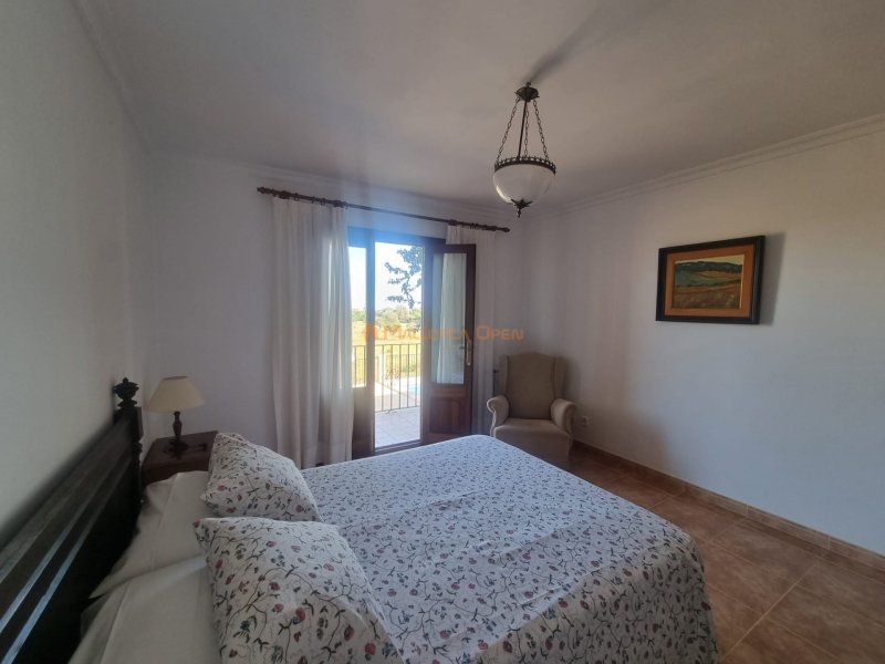 Spektakuläres Landhaus mit Meer- und Bergblick – 5 Min. von Porto Cristo