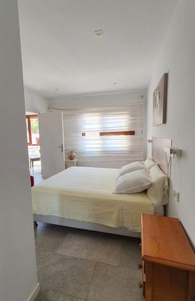 Spektakuläres renoviertes Dorfhaus mit großer Garage im Zentrum von Vilafranca