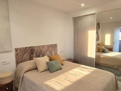Spektakuläres renoviertes Dorfhaus mit großer Garage im Zentrum von Vilafranca