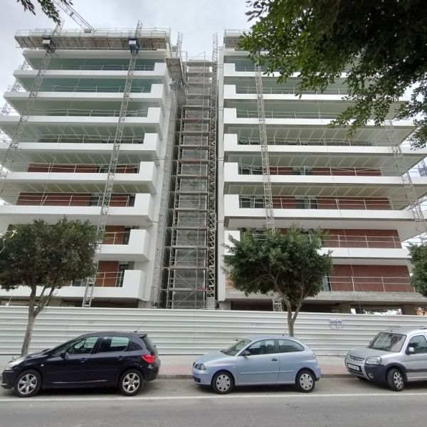 Spezialist für Feinsteinzeug und Großformat, Dekton XXL | Professionelle Verlegung