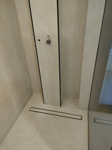 Spezialist für Feinsteinzeug und Großformat, Dekton XXL | Professionelle Verlegung