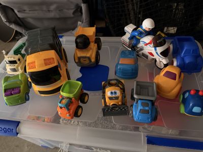 Juguetes, libros, ropa de niño de 3 a 6 años en Peguera para regalar