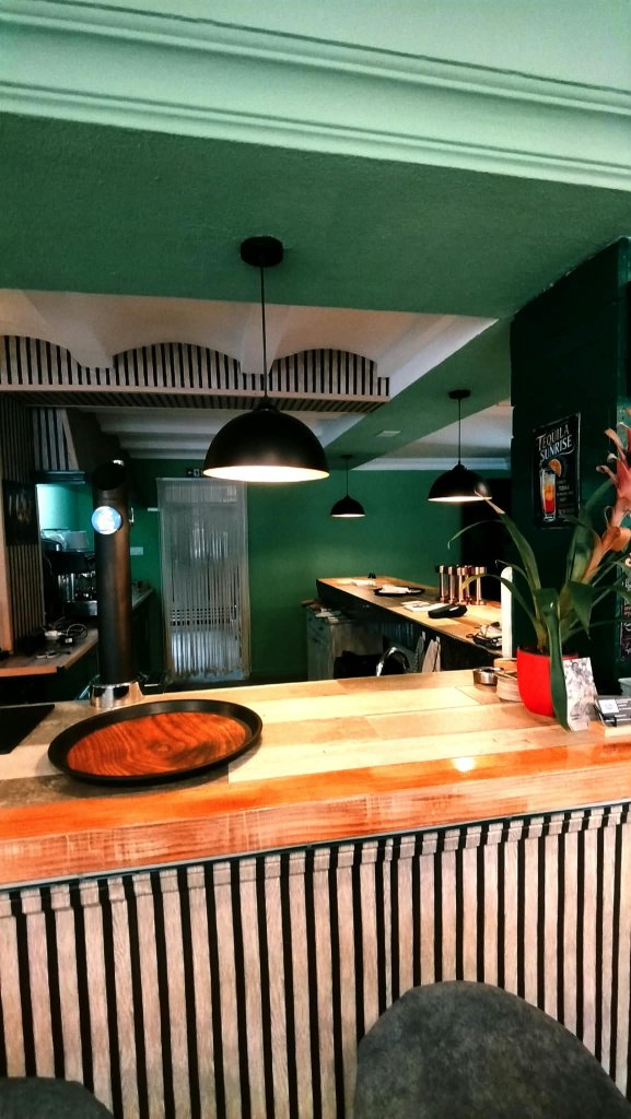 Sportbar und Restaurant in Portocolom (Mallorca) zu verpachten