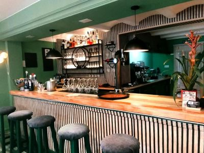 Sportbar und Restaurant in Portocolom (Mallorca) zu verpachten