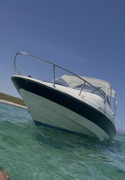 Sportboot Bayliner Capri