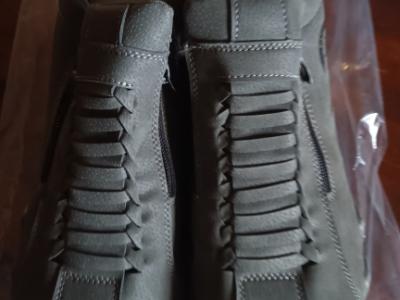 Sportliche, leichte Herrenschuhe -- Gr 44