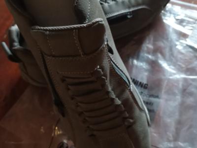 Sportliche, leichte Herrenschuhe -- Gr 44