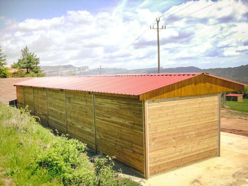 Ställe, Schuppen, Dächer, Reitanlagen