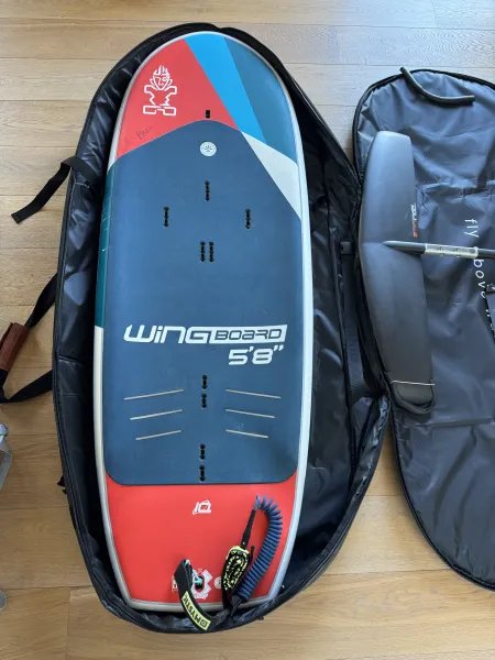 Starboard WingBoard mit Foil
