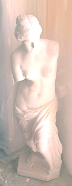 Statue: Museumsreproduktion der "Venus von Milo" (Aphrodite von Milos)