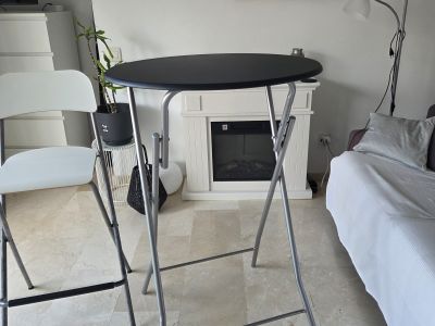 Mesa alta/Mesa bistró + Taburete de bar