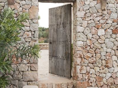 Muros de piedra y vallados de fincas