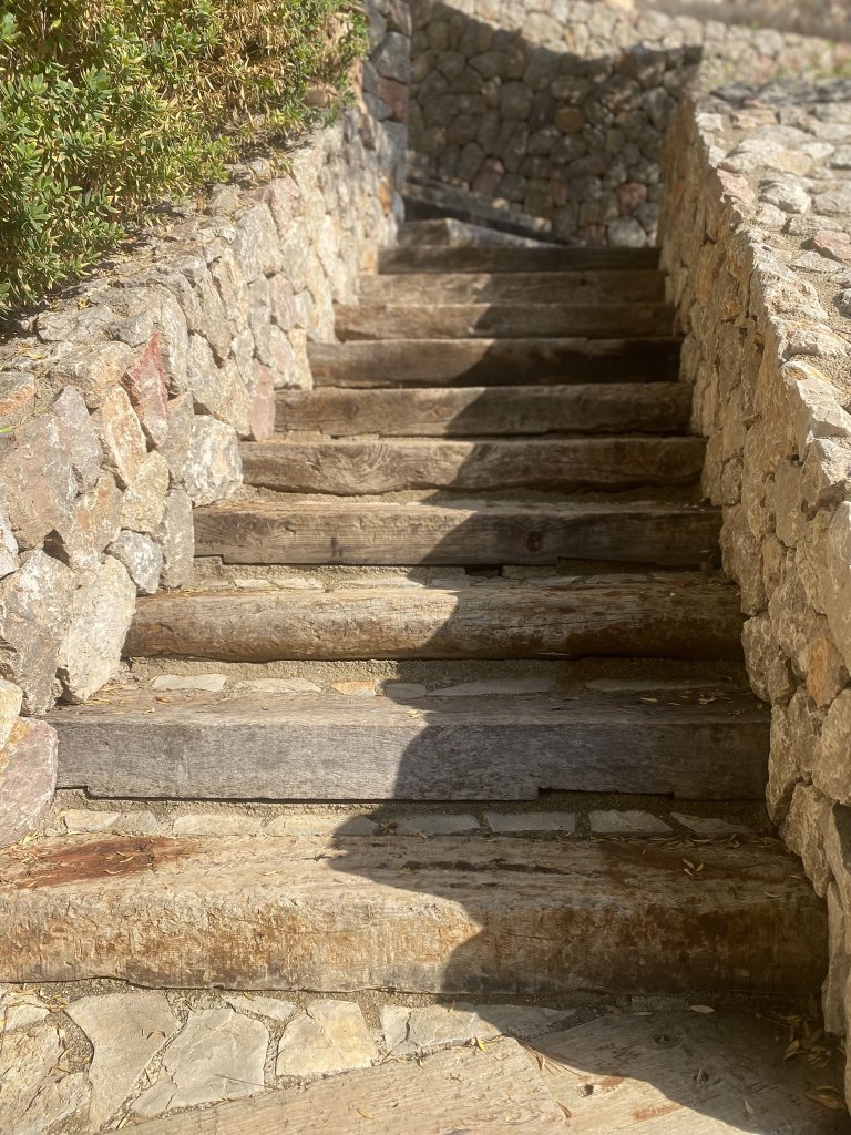 Muros de piedra y vallados de fincas