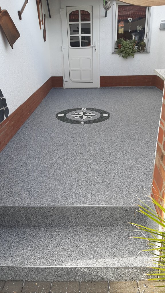 Steinteppich für Balkone Terrassen und Einfahrten