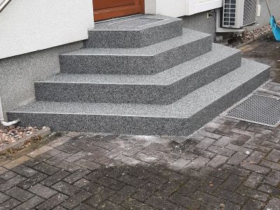 Steinteppich für Balkone Terrassen und Einfahrten
