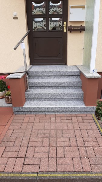 Steinteppich für Balkone Terrassen und Einfahrten