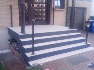 Steinteppich für Balkone Terrassen und Einfahrten