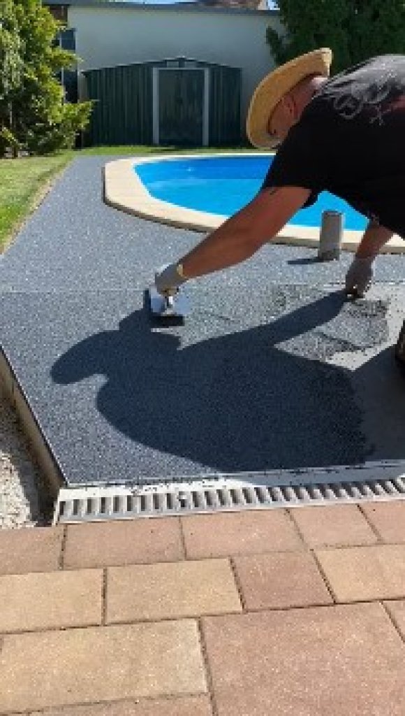Steinteppich für Balkone Terrassen und Einfahrten