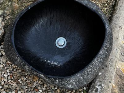 Stone washbasin / Hand basin