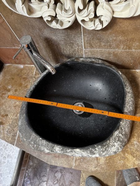 Stone washbasin / Hand basin