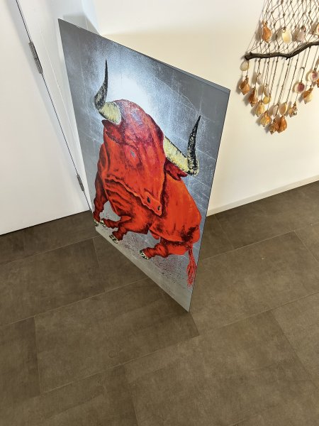 Cuadro de toro de aluminio 60x90 en Campos