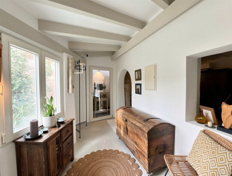 Stilvolles Dorfhaus mit Charakter in Es Llombards