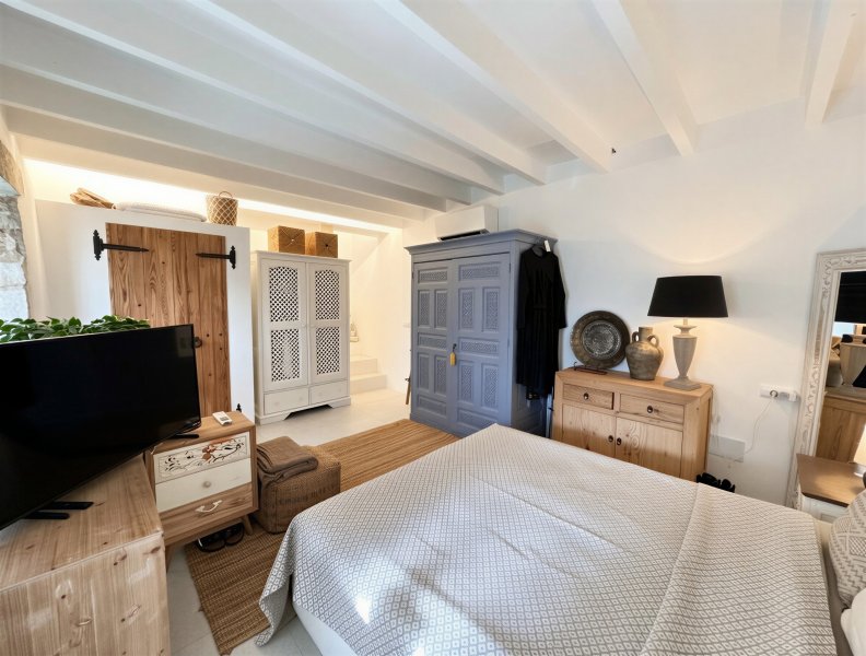 Stilvolles Dorfhaus mit Charakter in Es Llombards