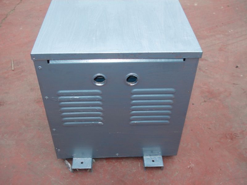 Convertidor de corriente de 220v a potencia de 370v Generador