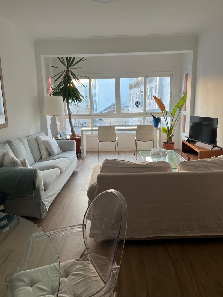 suche Mitbewohnerin in Palma - zentral- nähe Place de Espania