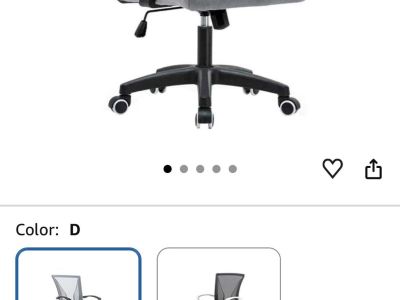 super funktioneller Bürostuhl: grauer ergonomischer Bürostuhl mit atmungsaktivem Netzrücken