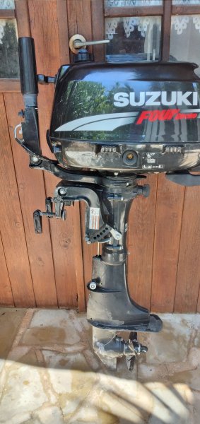 Suzuki motor fueraborda 6 CV