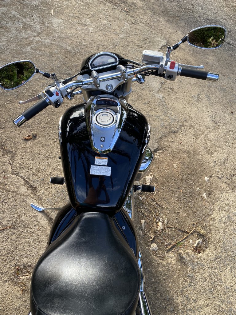 Suzuki Intruder