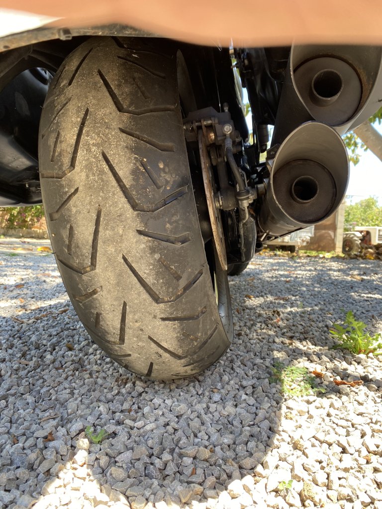 Suzuki Intruder