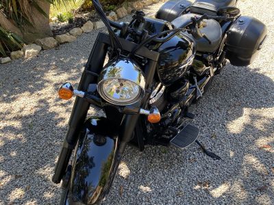 Suzuki Intruder