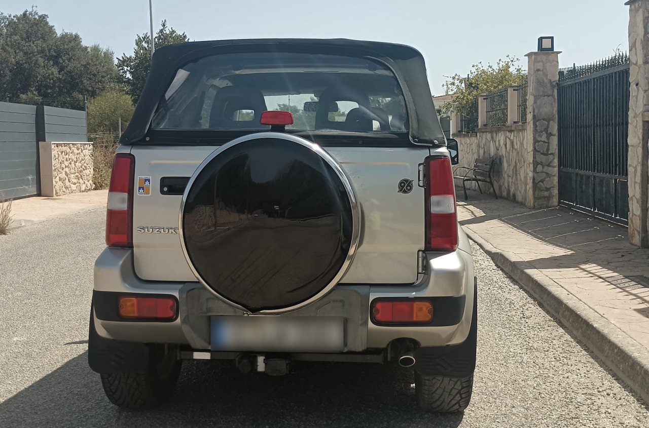 Suzuki Jimny Cabrio Jeep Limited Edition Rock am Ring AHK