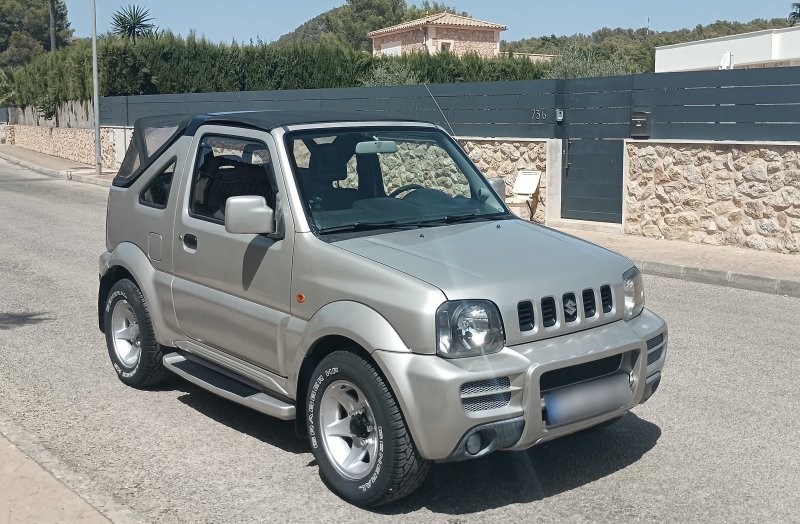 Suzuki Jimny Cabrio Jeep Limited Edition Rock am Ring AHK