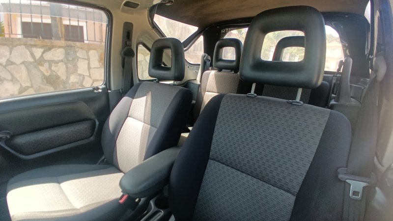 Suzuki Jimny Cabrio Jeep Limited Edition Rock am Ring AHK