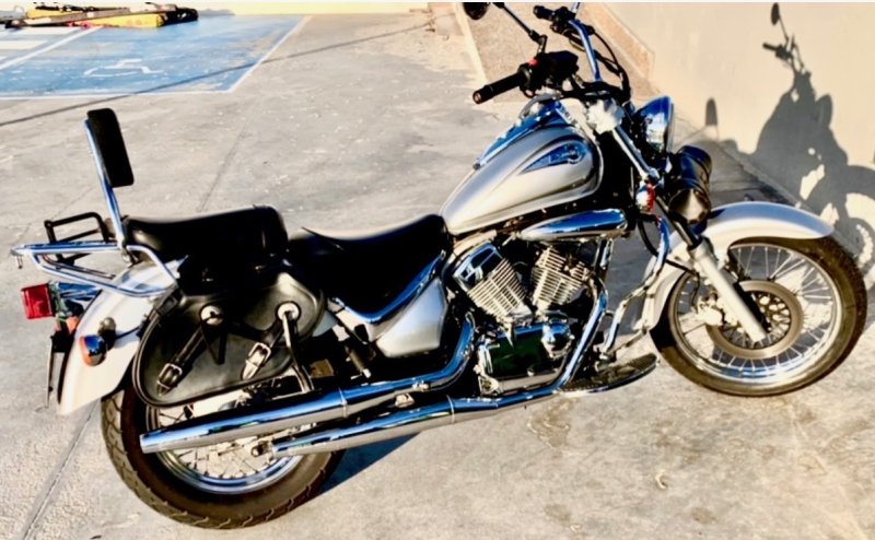 Suzuki VL 250 Intruder