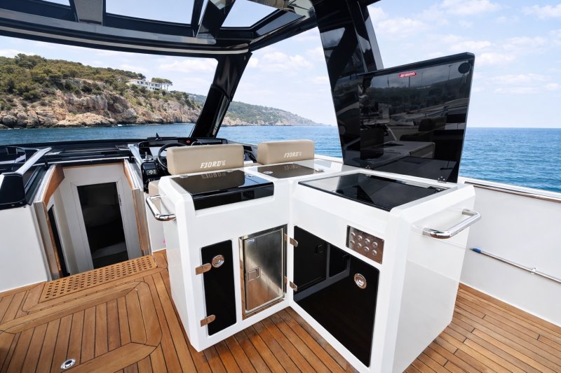 Tagescharter mit Skipper  FJORD 52 Open ab Cala dOr