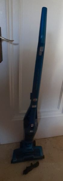 Taurus wiederaufladbarer Turbo-Staubsauger