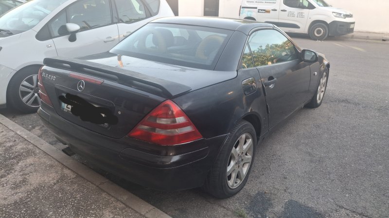 Tausche Mercedes SLK 230 zur Restaurierung