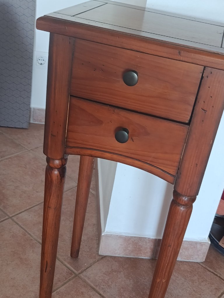Telefontisch ,Blumentisch, Beistelltisch antik gemacht Echtholz