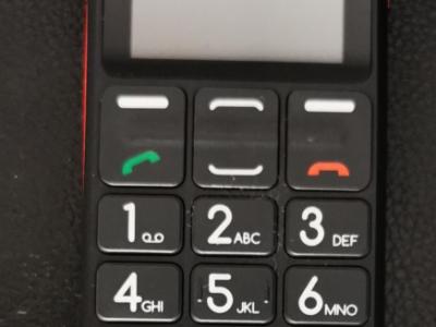 Telefunken Handy mit großen Tasten