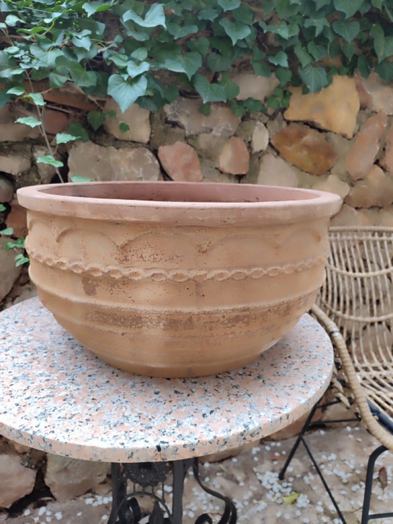 Cuenco de terracota