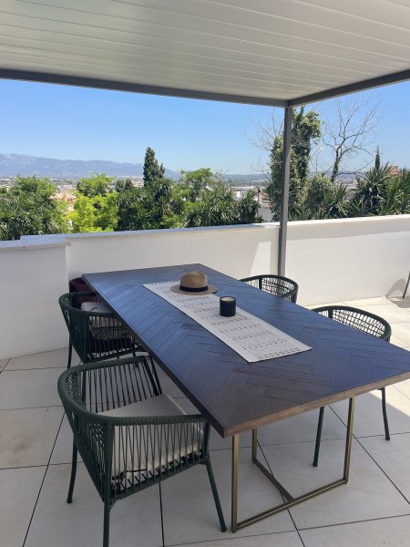 Terrassentisch Echtholz 110x240 cm  TOP Zustand  Sofortverkauf